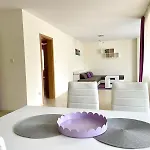 Rusalka Apart-residence Διαμέρισμα *