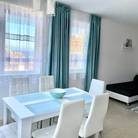 아파트 Rusalka Apart-residence 오브조르