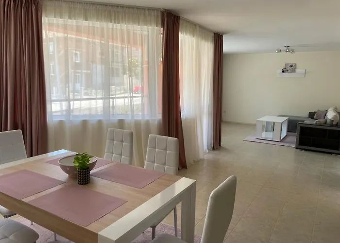 アパート Rusalka Apart-residence *